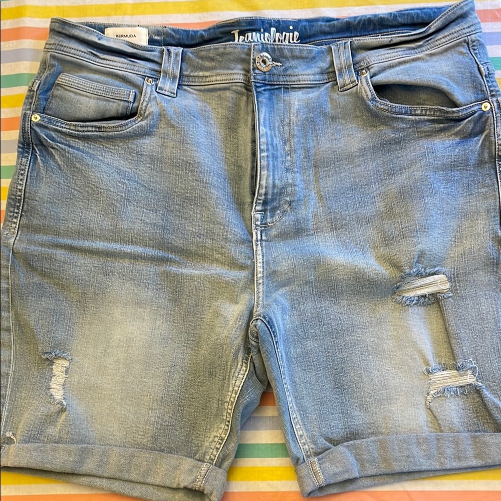 Jeaniologie Bermuda  Light Blue Denim Shorts size 38